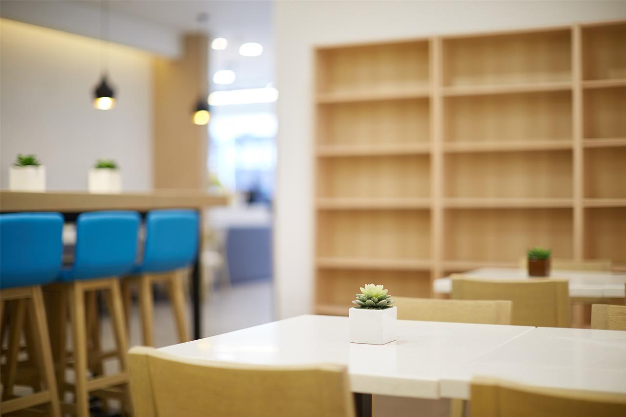 Hotel Hanting Chuansha East Gaoke Road